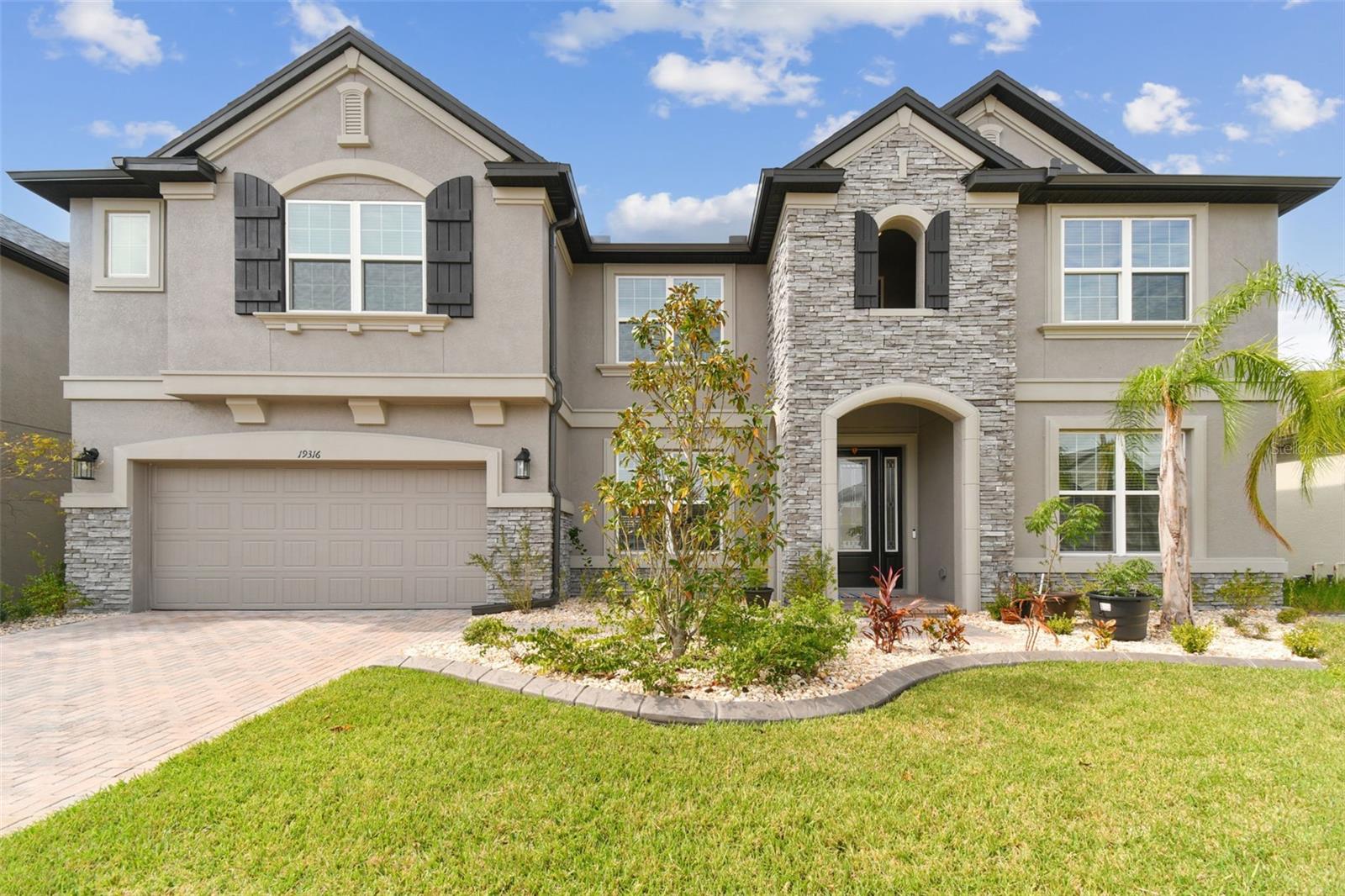 19316 EAGLE CREEK LANE