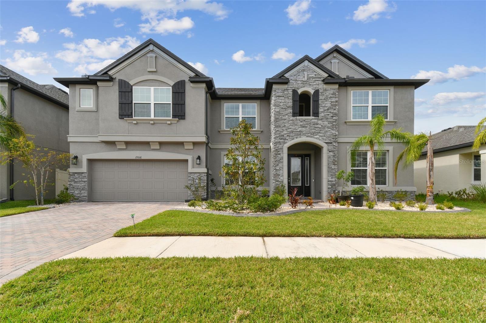 19316 EAGLE CREEK LANE