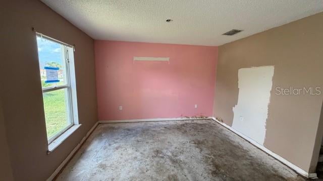 Photo of 464 Martigues Drive, Kissimmee, FL 34759 (MLS # S5155455)