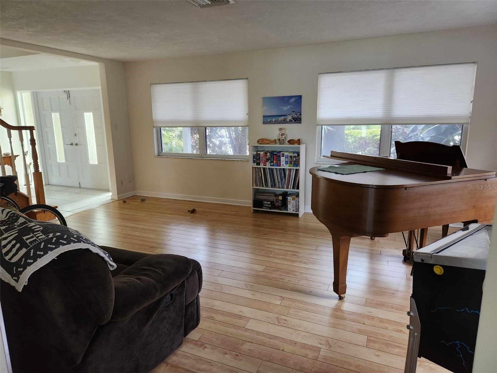 SOUTH CSWY ISLE YACHT CLUB 2ND ADD - Residential