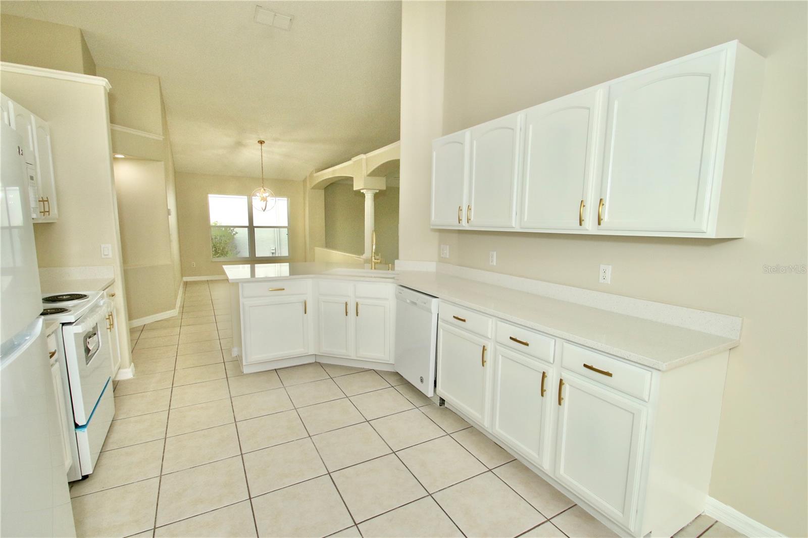 GREEN VALLEY WEST - Residential Lease