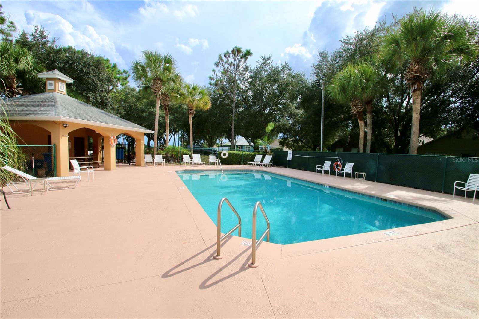 GREEN VALLEY WEST - Residential Lease