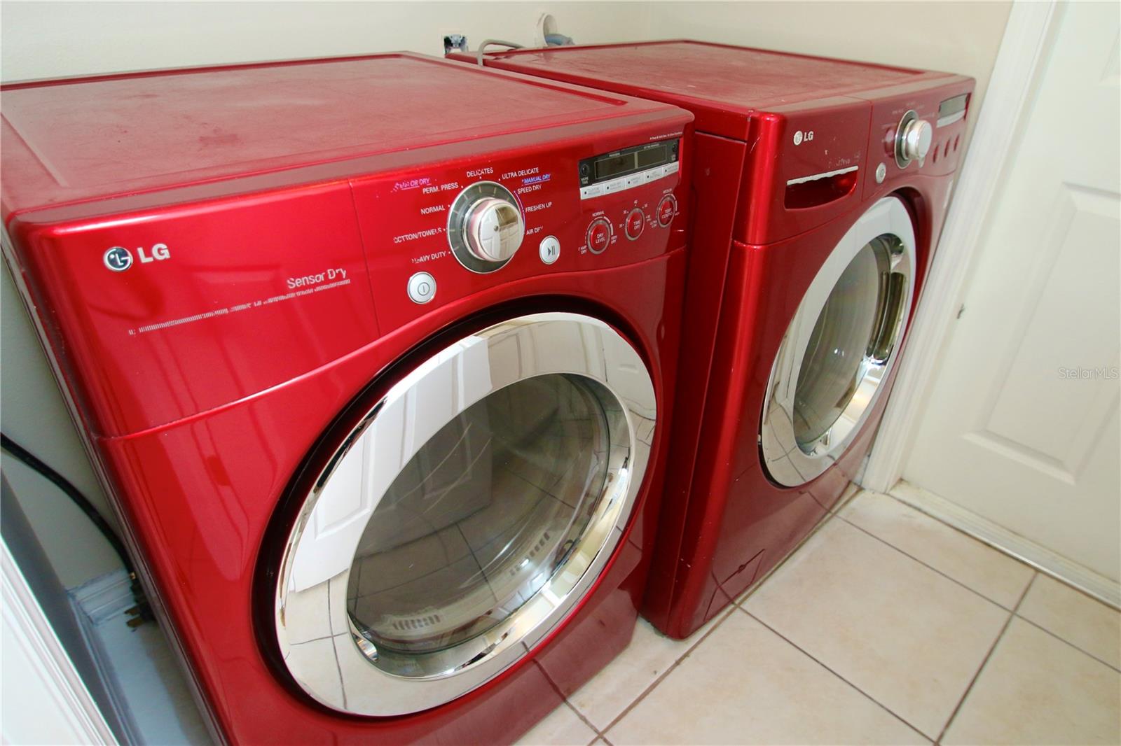 GREEN VALLEY WEST - Residential Lease