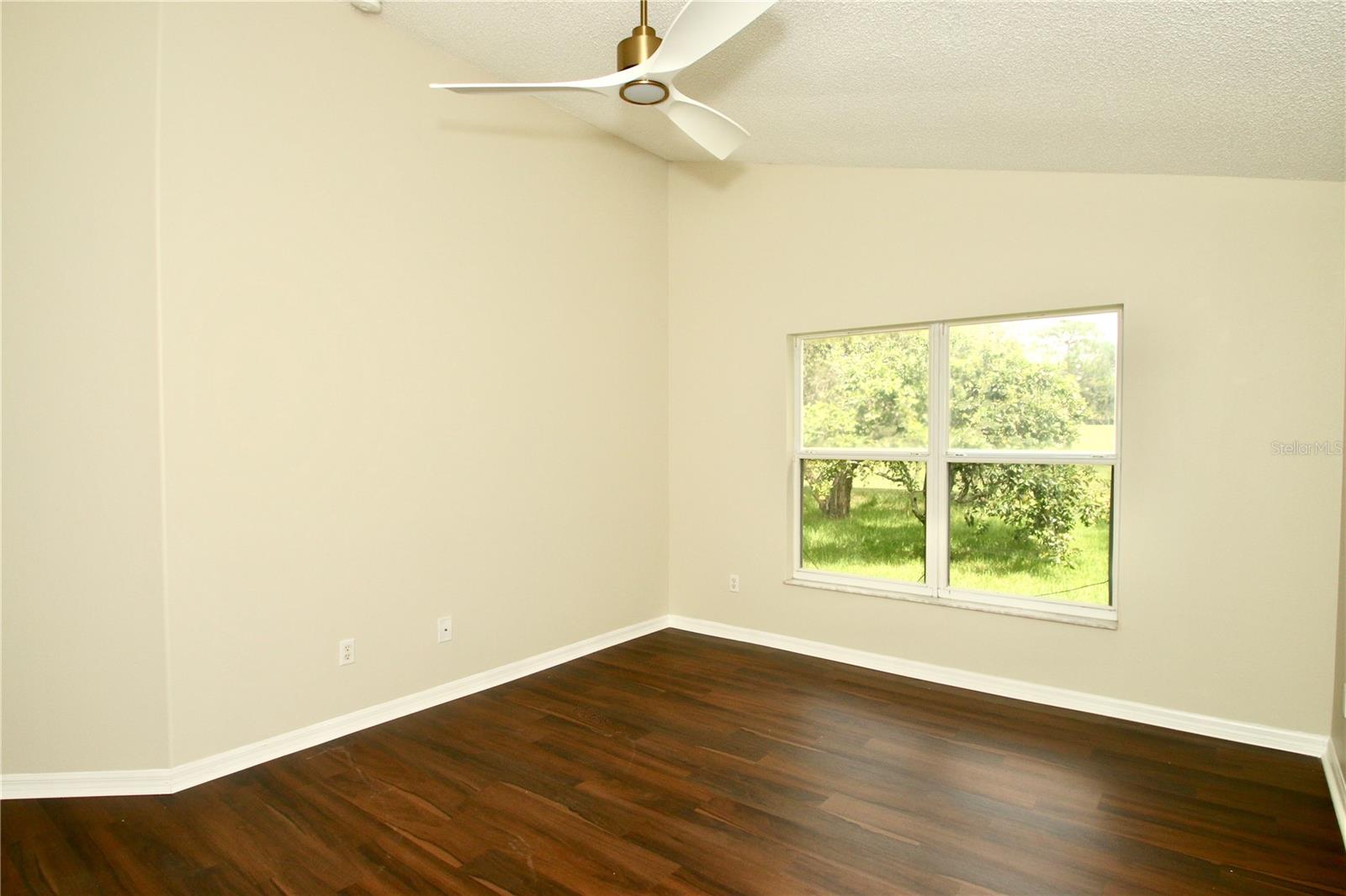 GREEN VALLEY WEST - Residential Lease