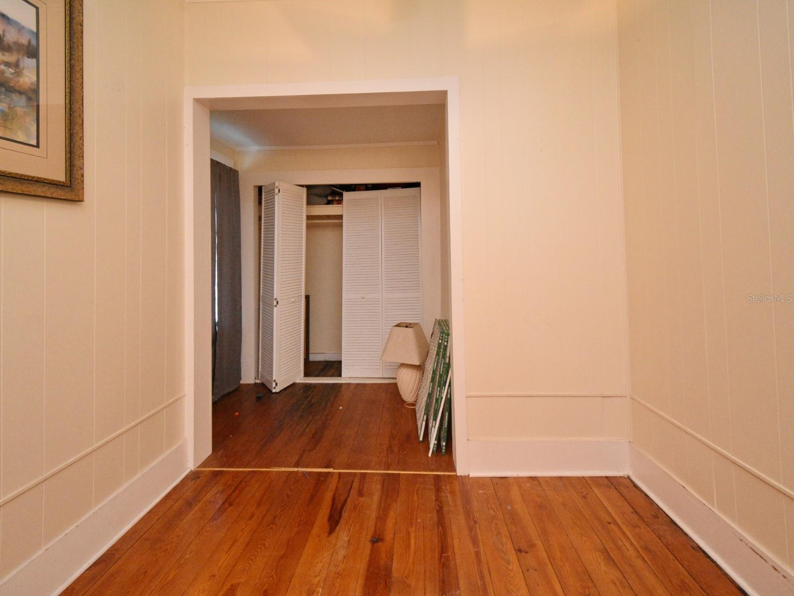 ACREAGE & UNREC - Residential
