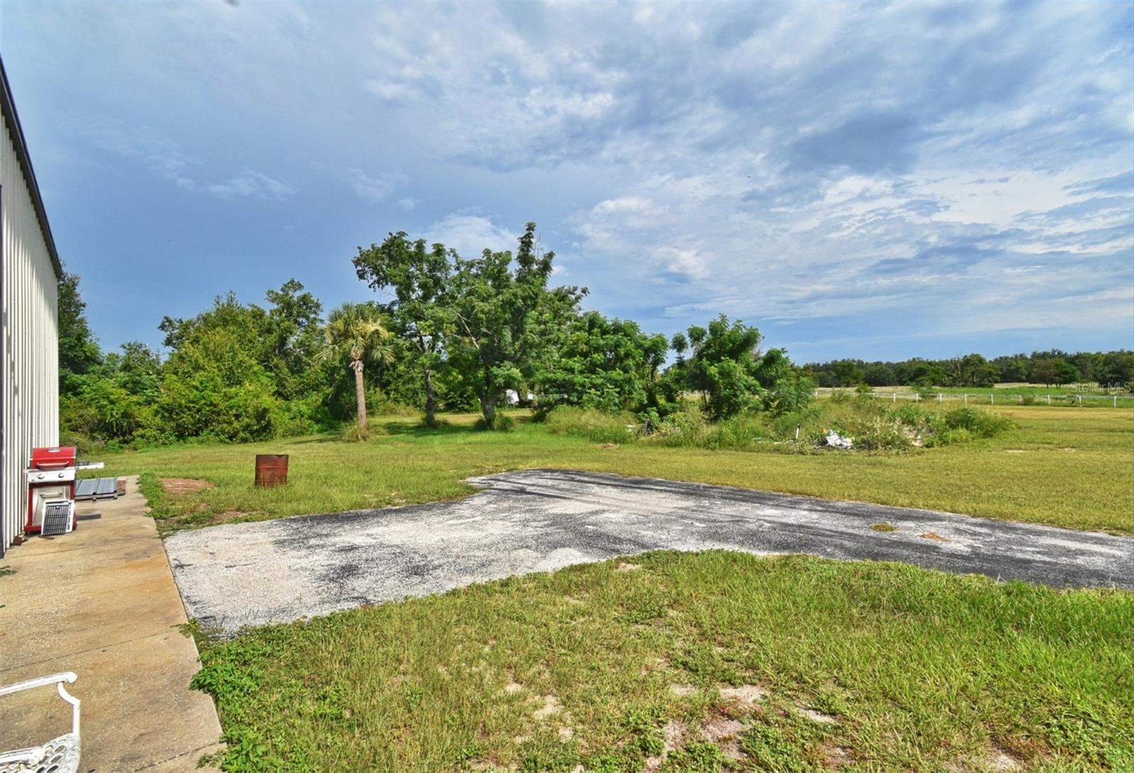 ACREAGE & UNREC - Residential