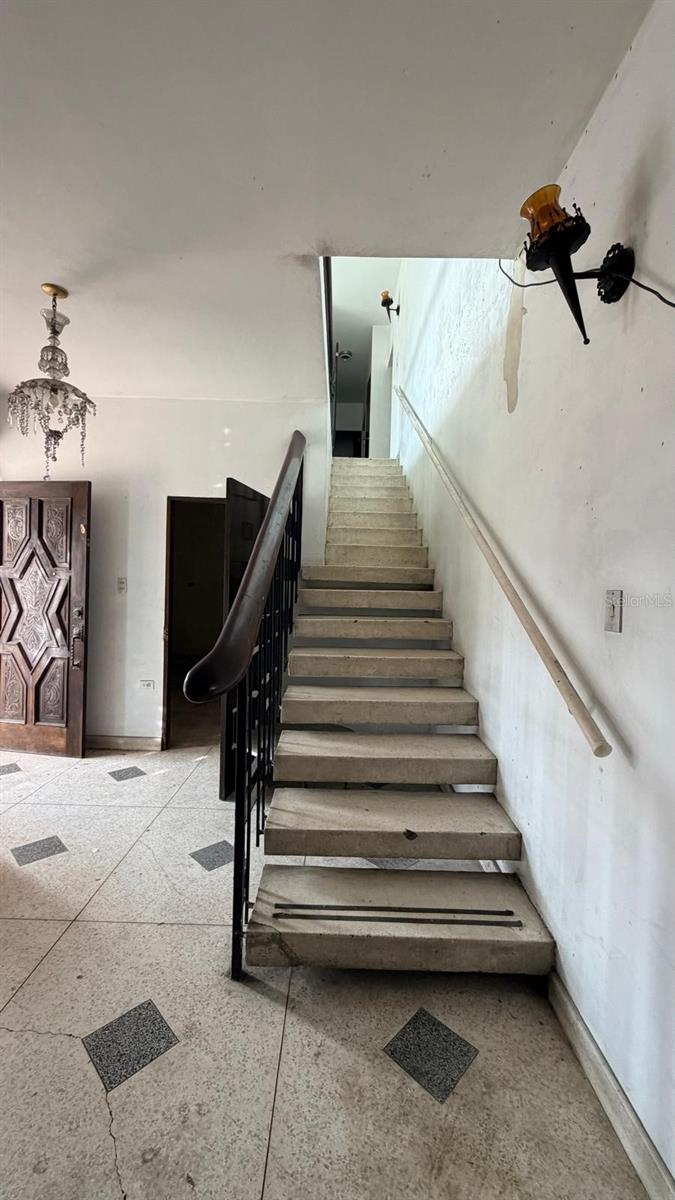 AVENIDA DR. TEJADA - Residential