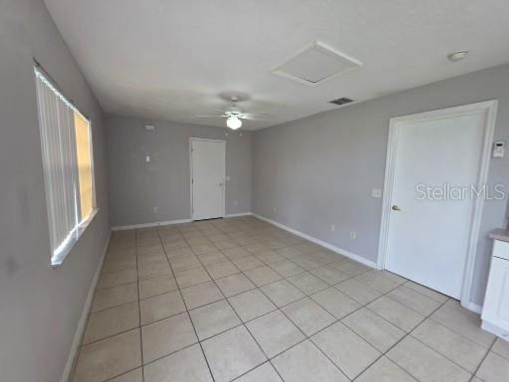 Photo of 406 Washington Palm Loop, Davenport, FL 33897 (MLS # S5147637)
