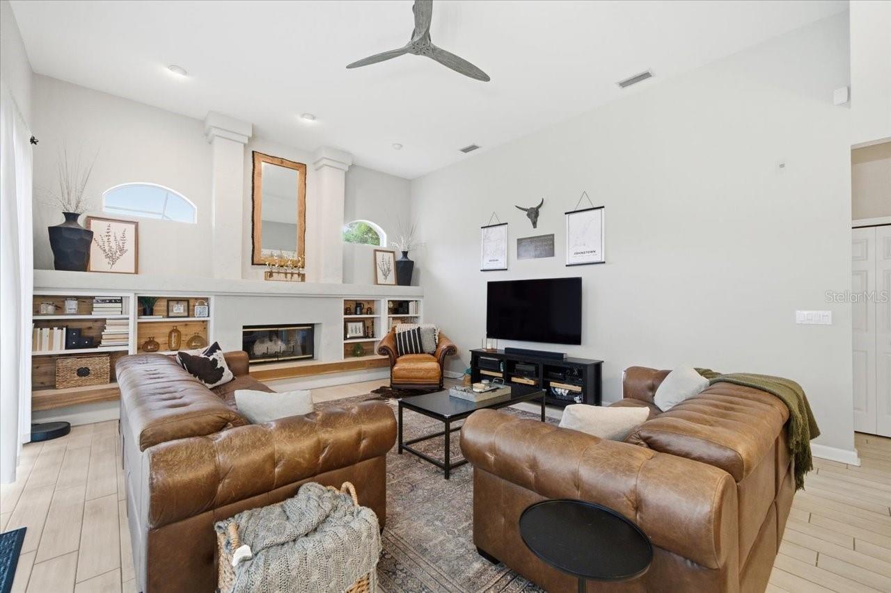 BELLE MEADE - Residential