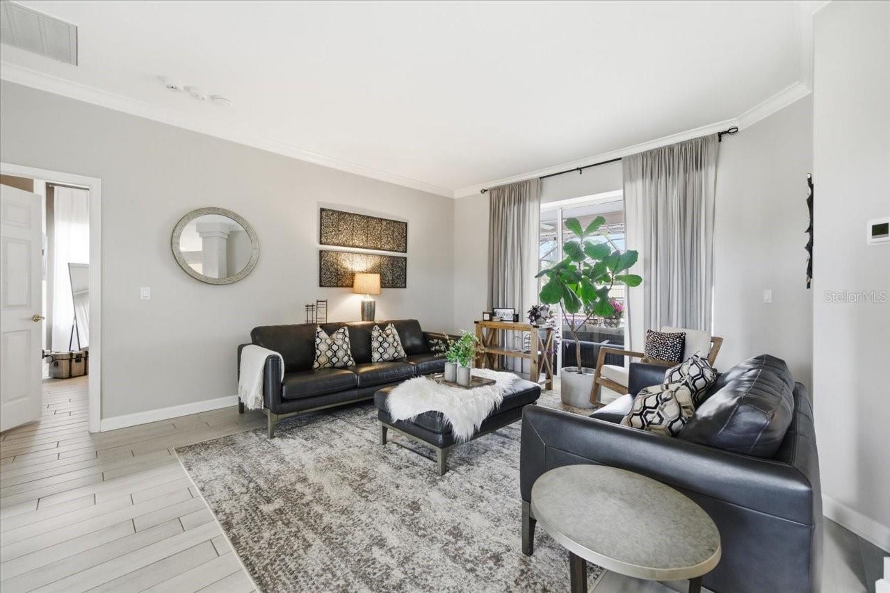 BELLE MEADE - Residential
