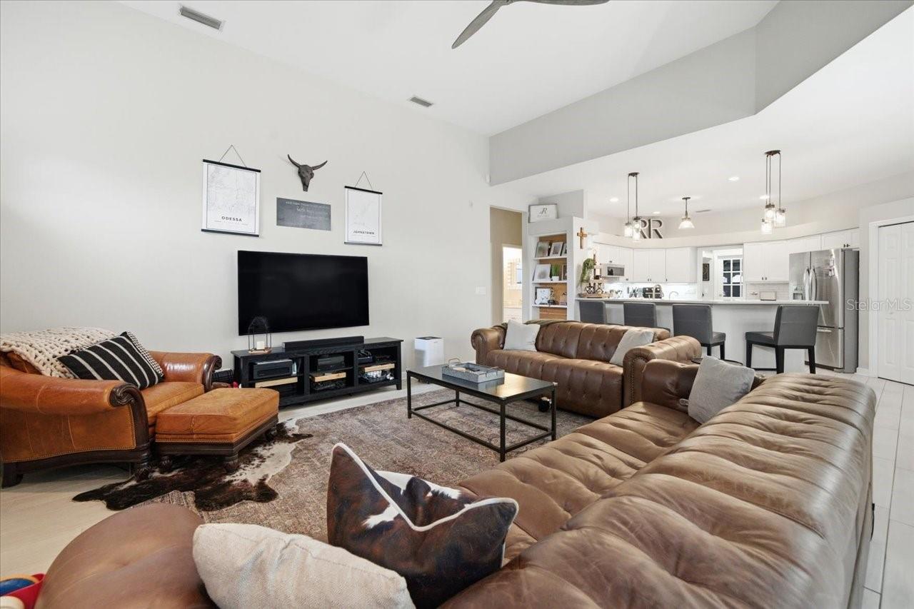 BELLE MEADE - Residential