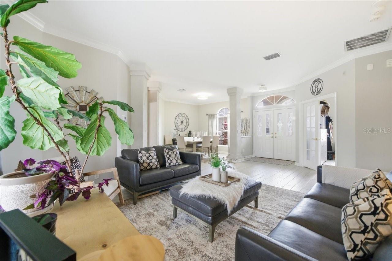 BELLE MEADE - Residential