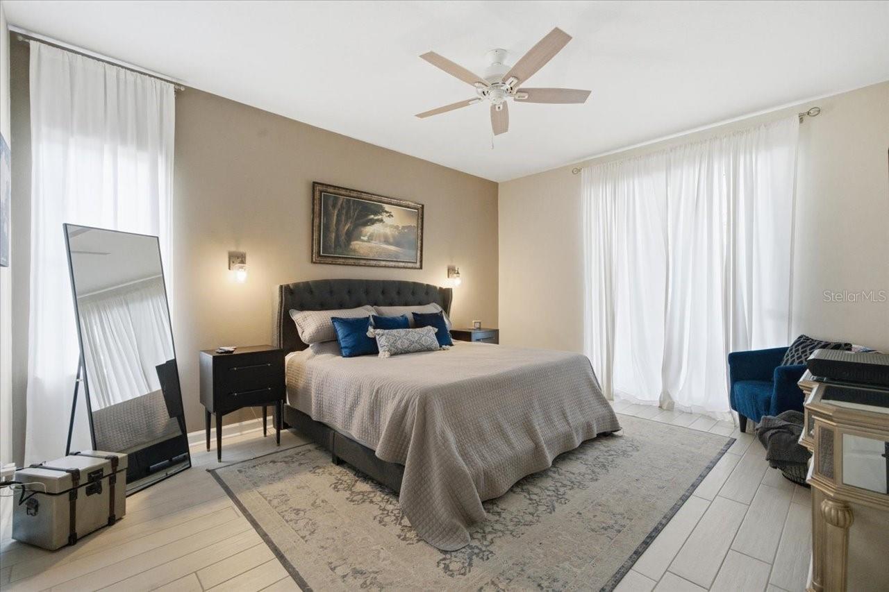 BELLE MEADE - Residential