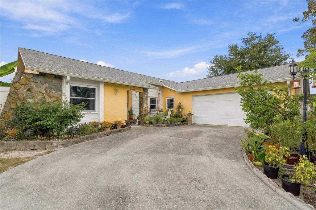 Photo of 10270 Brentlawn Street, Spring Hill, FL 34608 (MLS # TB8551745)