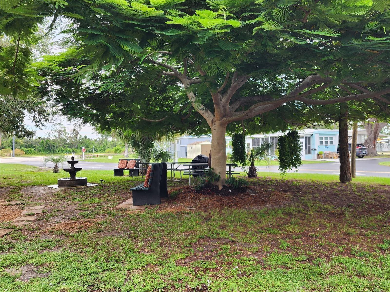 OAK GROVE - Residential