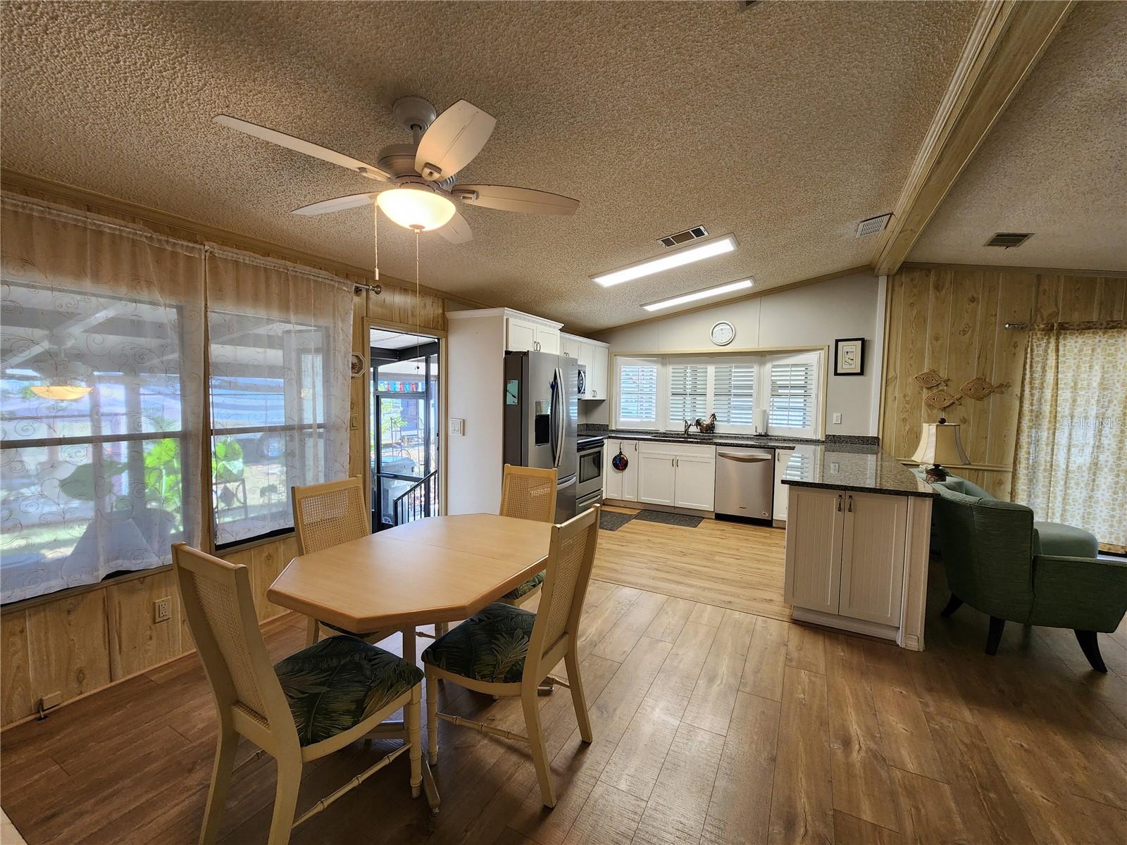 OAK GROVE - Residential