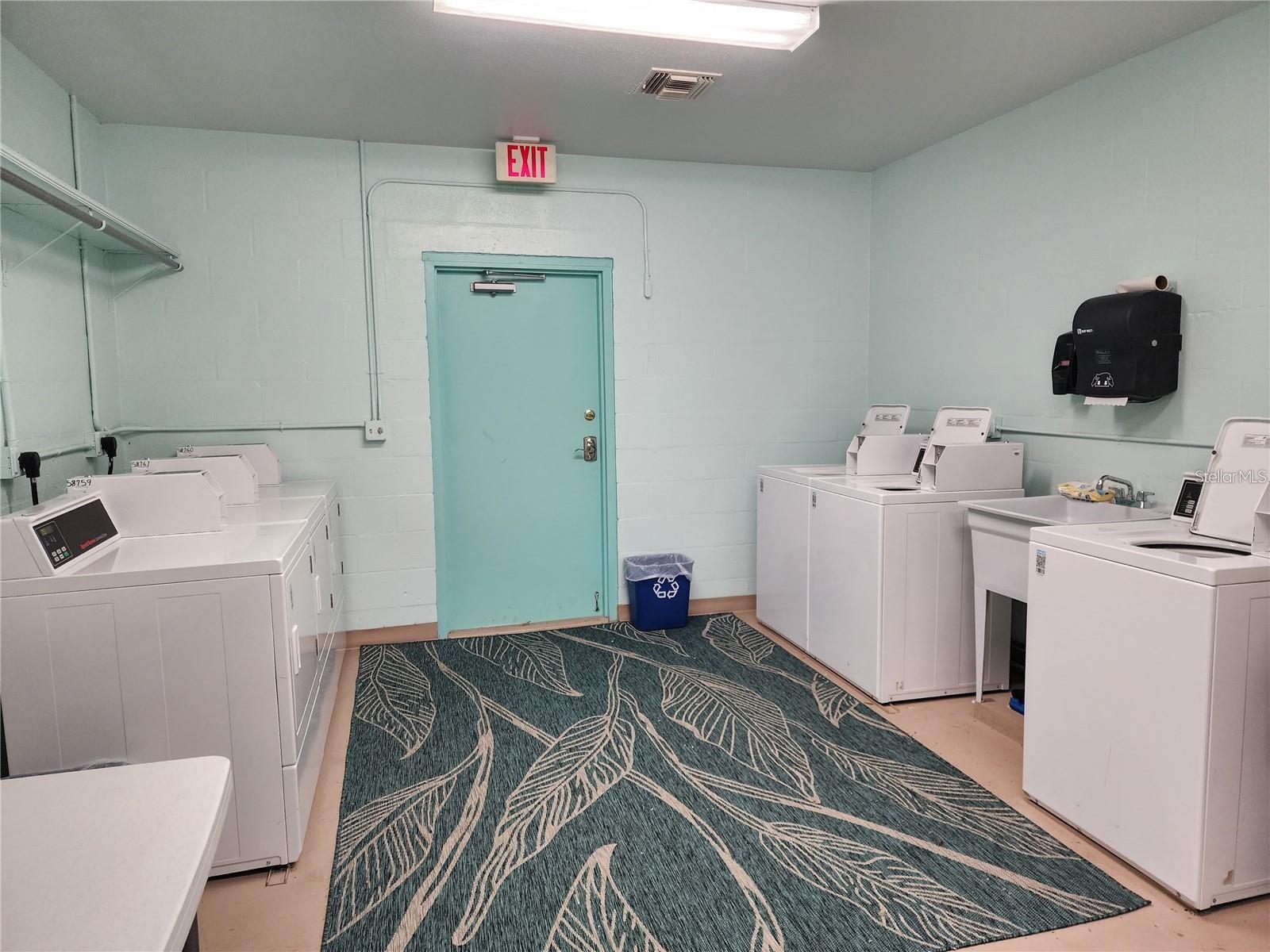 OAK GROVE - Residential