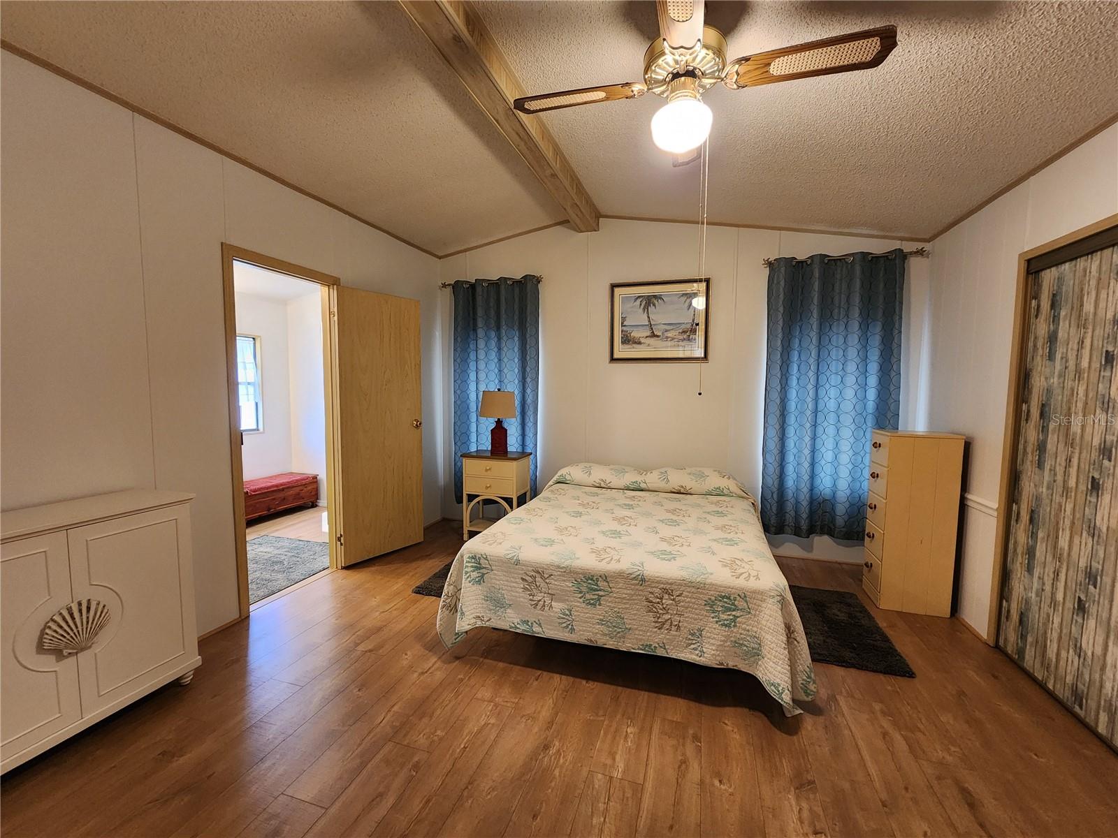 OAK GROVE - Residential