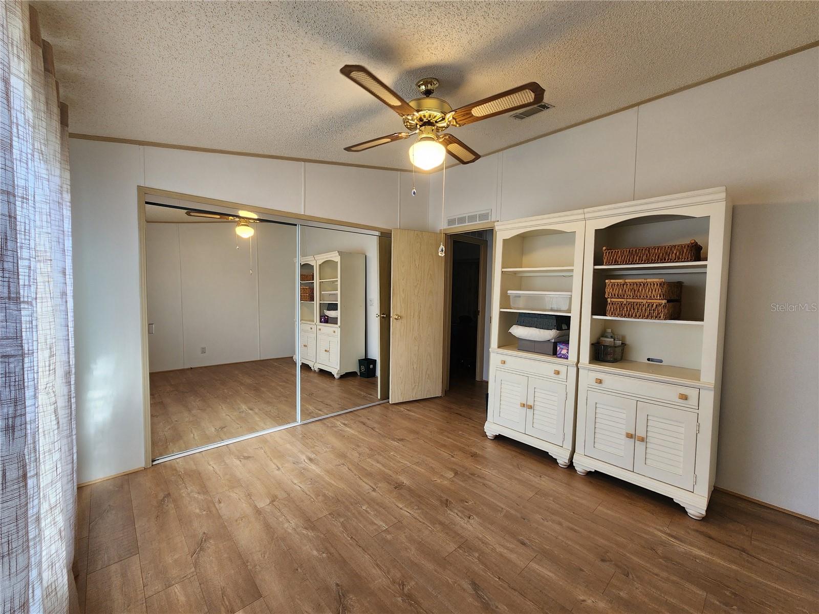 OAK GROVE - Residential