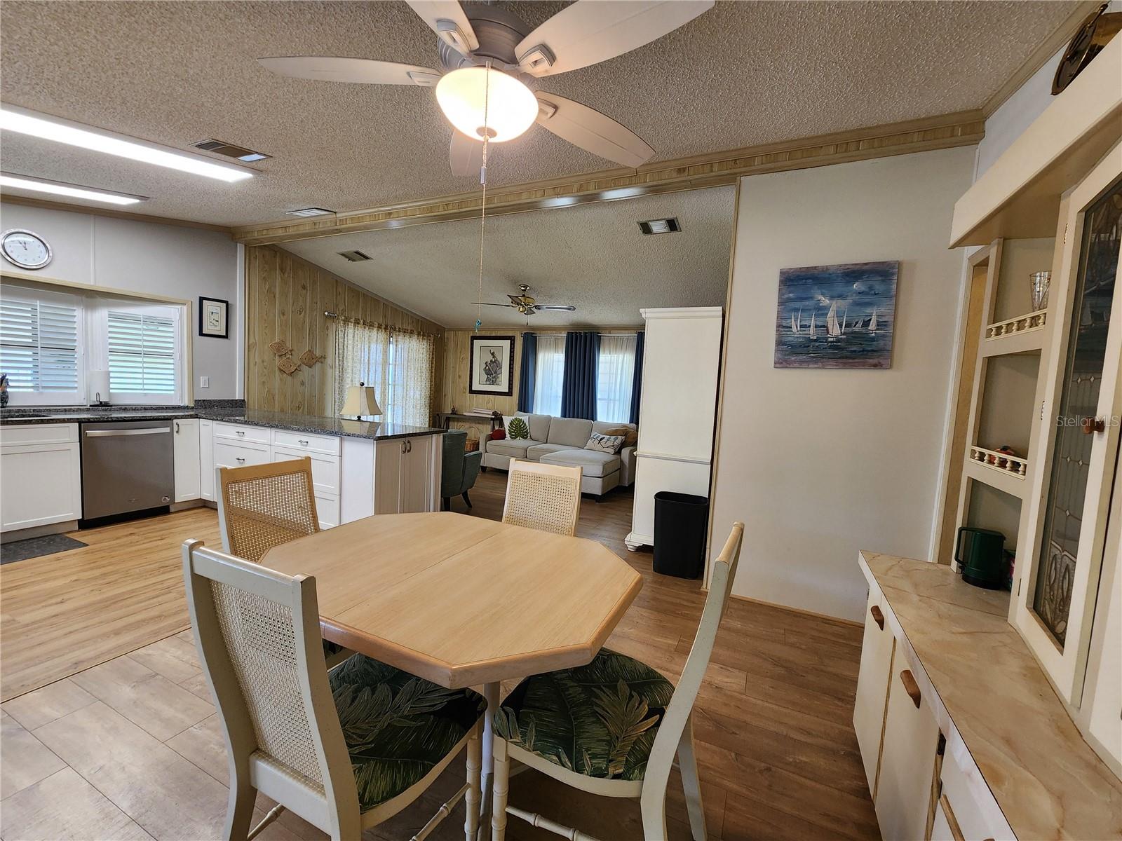 OAK GROVE - Residential