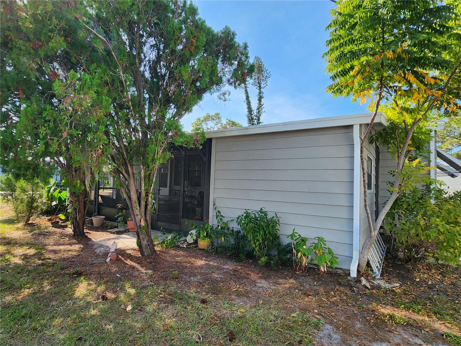 OAK GROVE - Residential