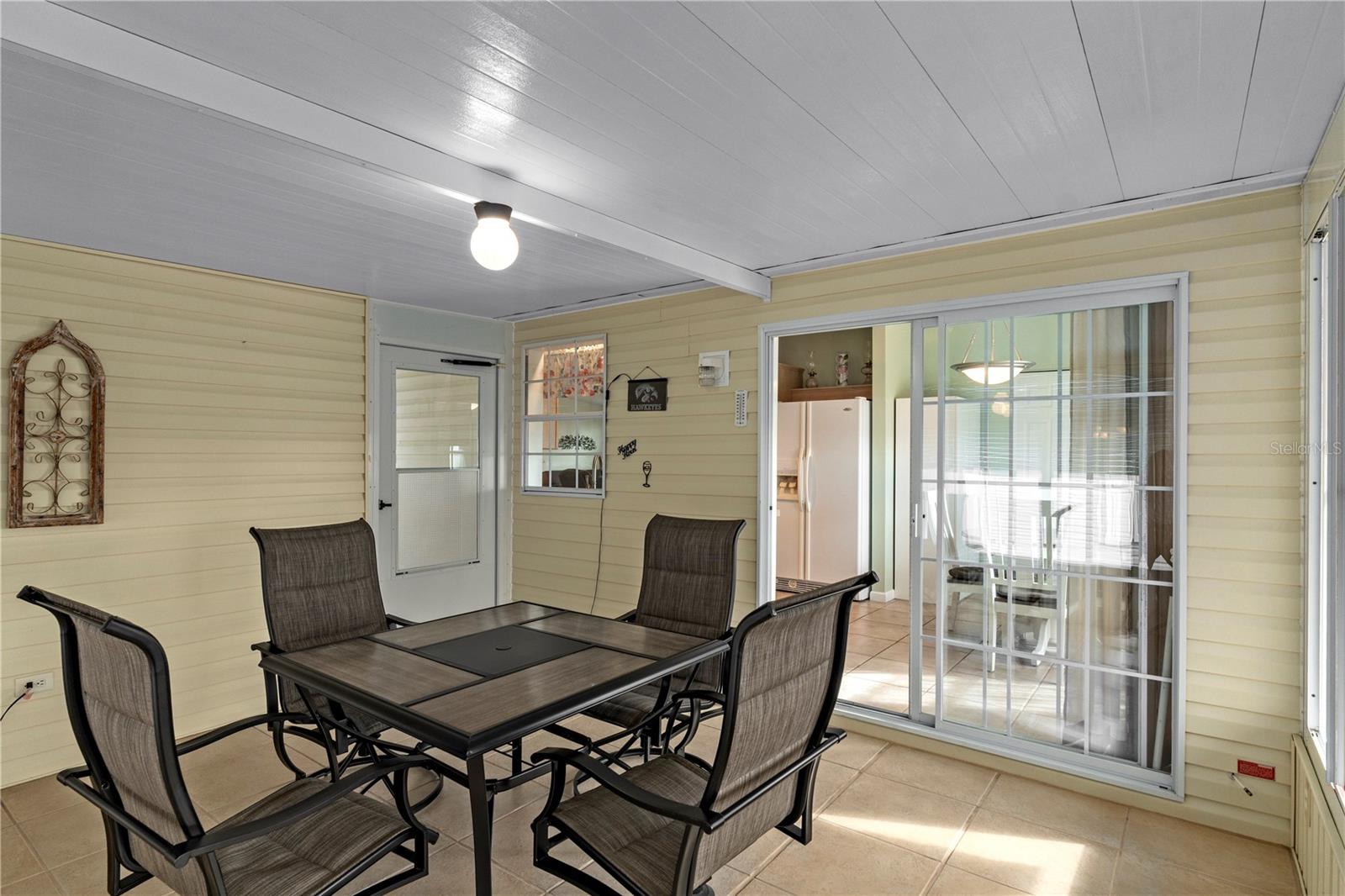 GRAND HORIZONS PH 03 - Residential