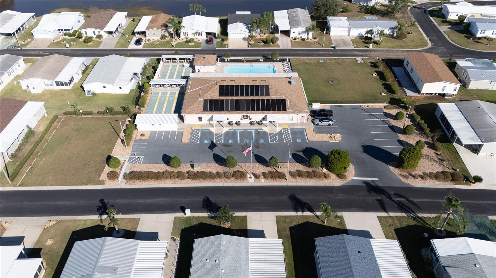 GRAND HORIZONS PH 03 - Residential