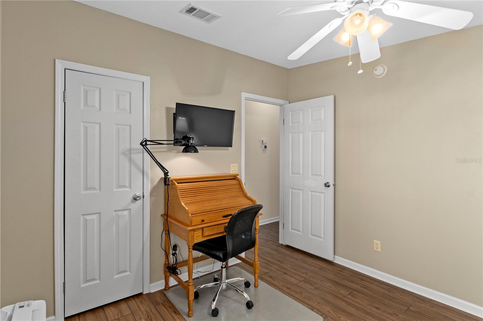 GRAND HORIZONS PH 03 - Residential