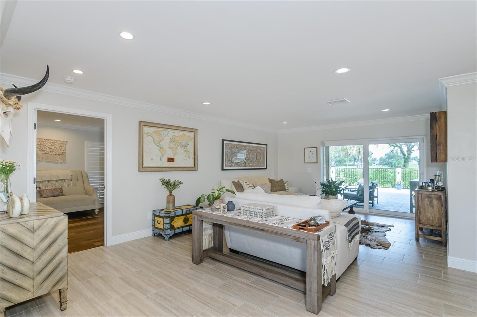 2860 QUAIL HOLLOW ROAD W