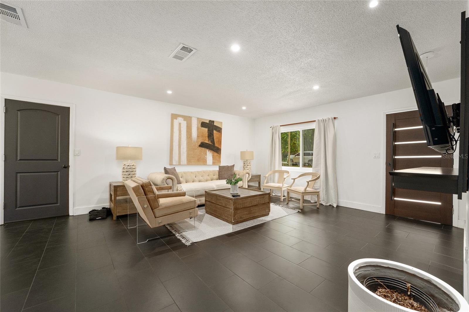 1214 NW 55TH TERRACE