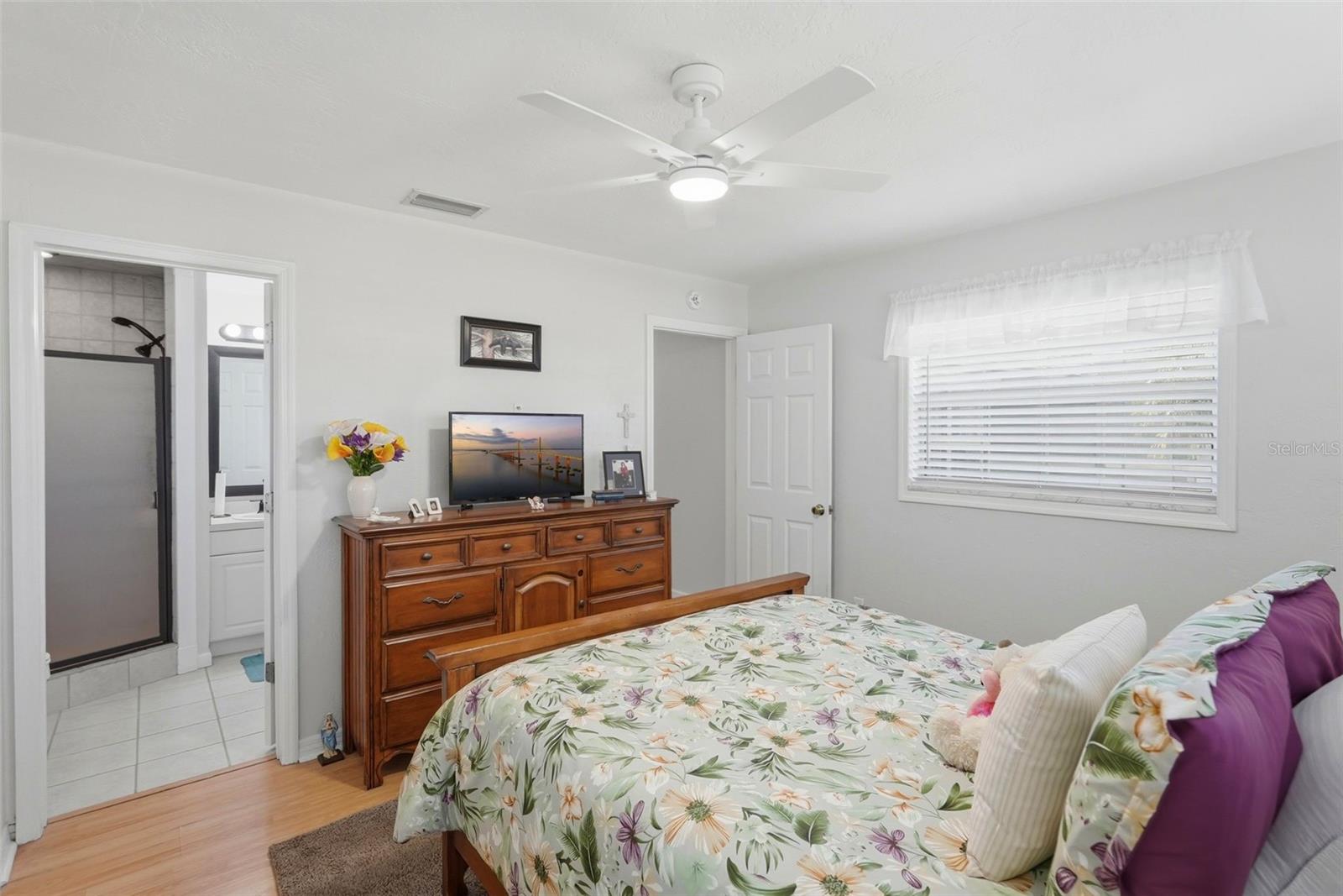 SHERYL MANOR UNIT 4 2ND ADD - Residential