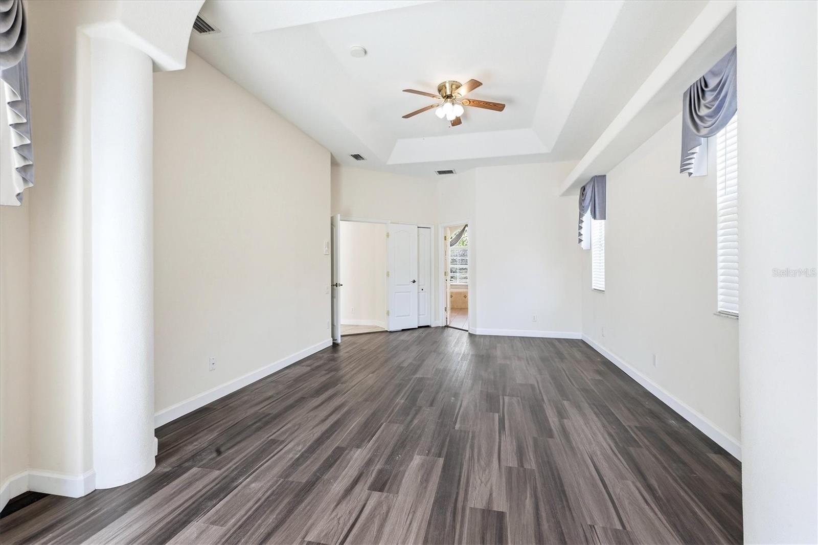 MANASOTA MANOR - Residential