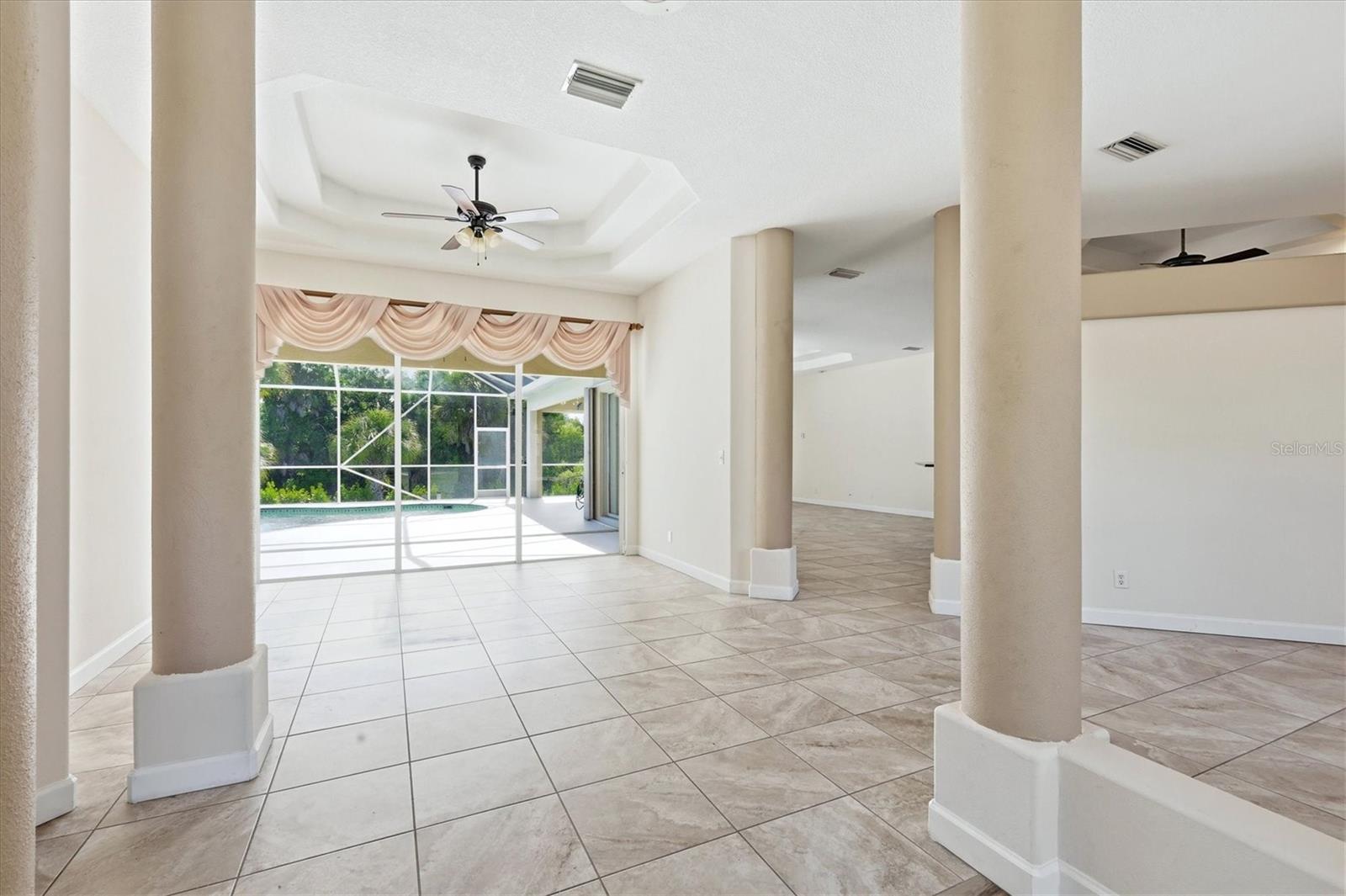 MANASOTA MANOR - Residential