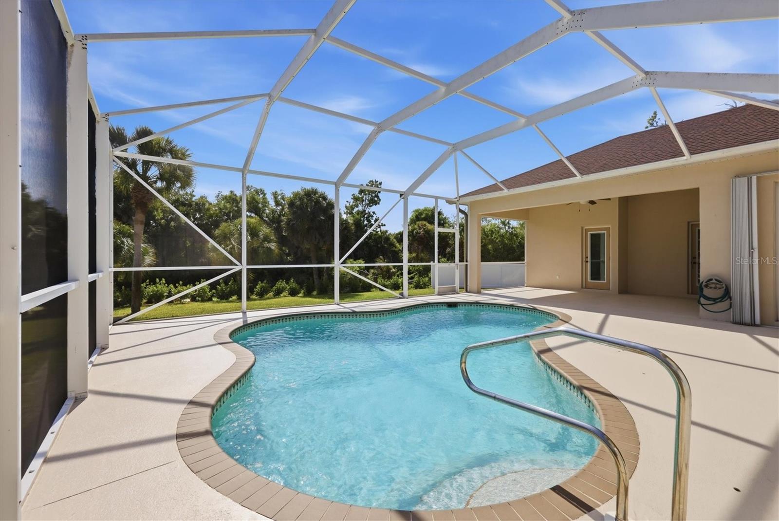 MANASOTA MANOR - Residential