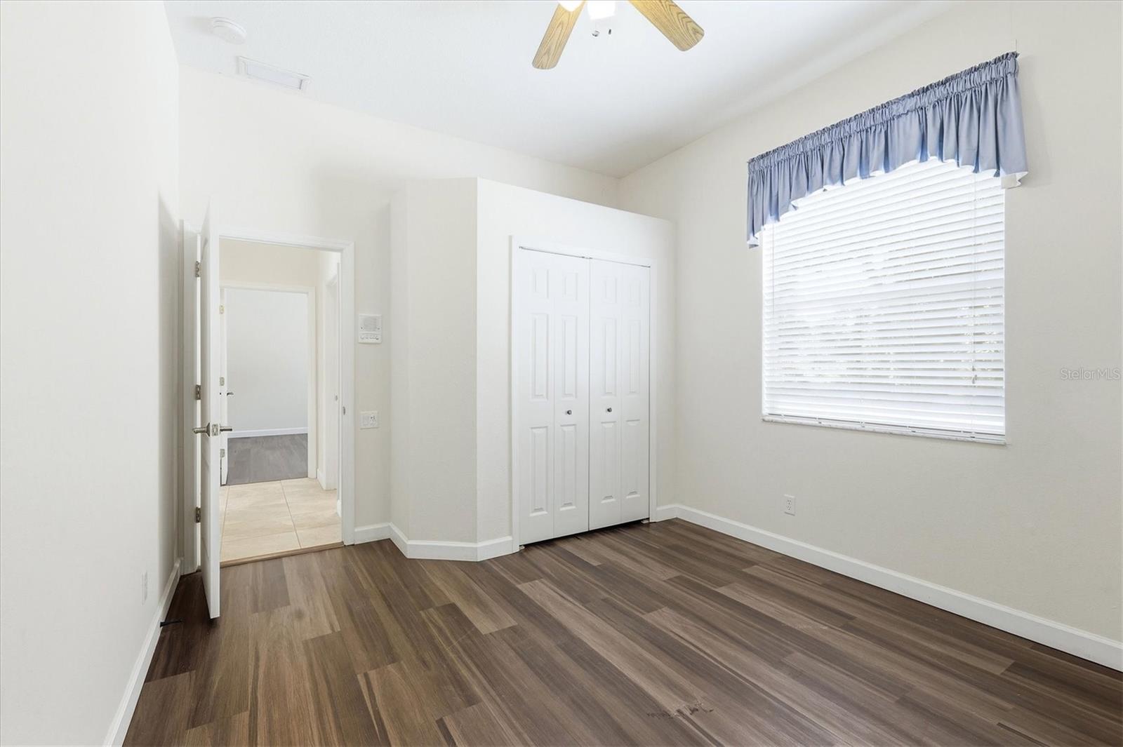 MANASOTA MANOR - Residential