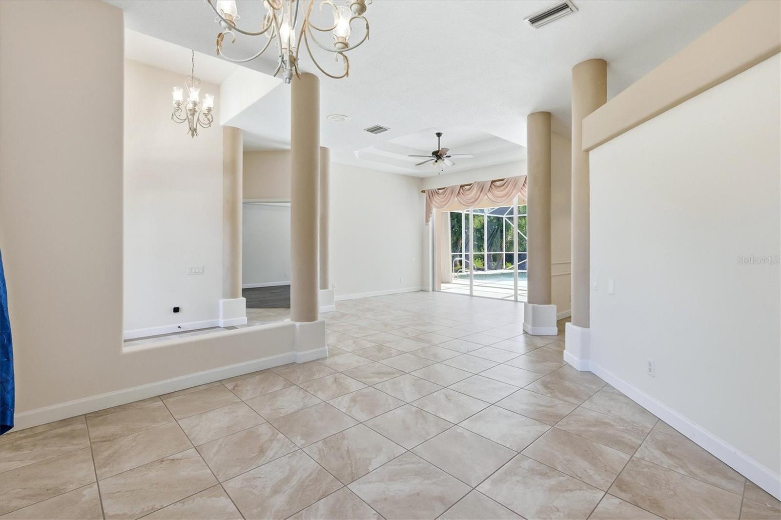 MANASOTA MANOR - Residential