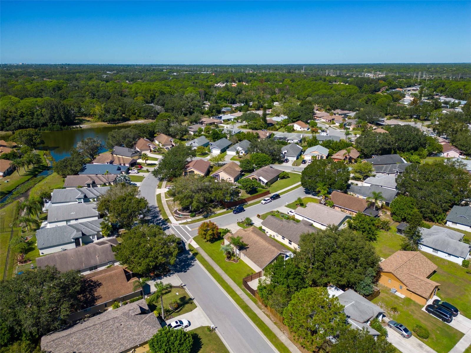 DEER HOLLOW - Residential