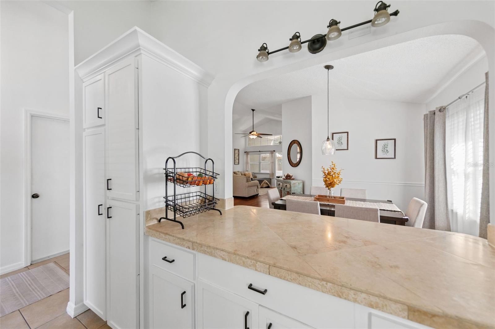 DEER HOLLOW - Residential