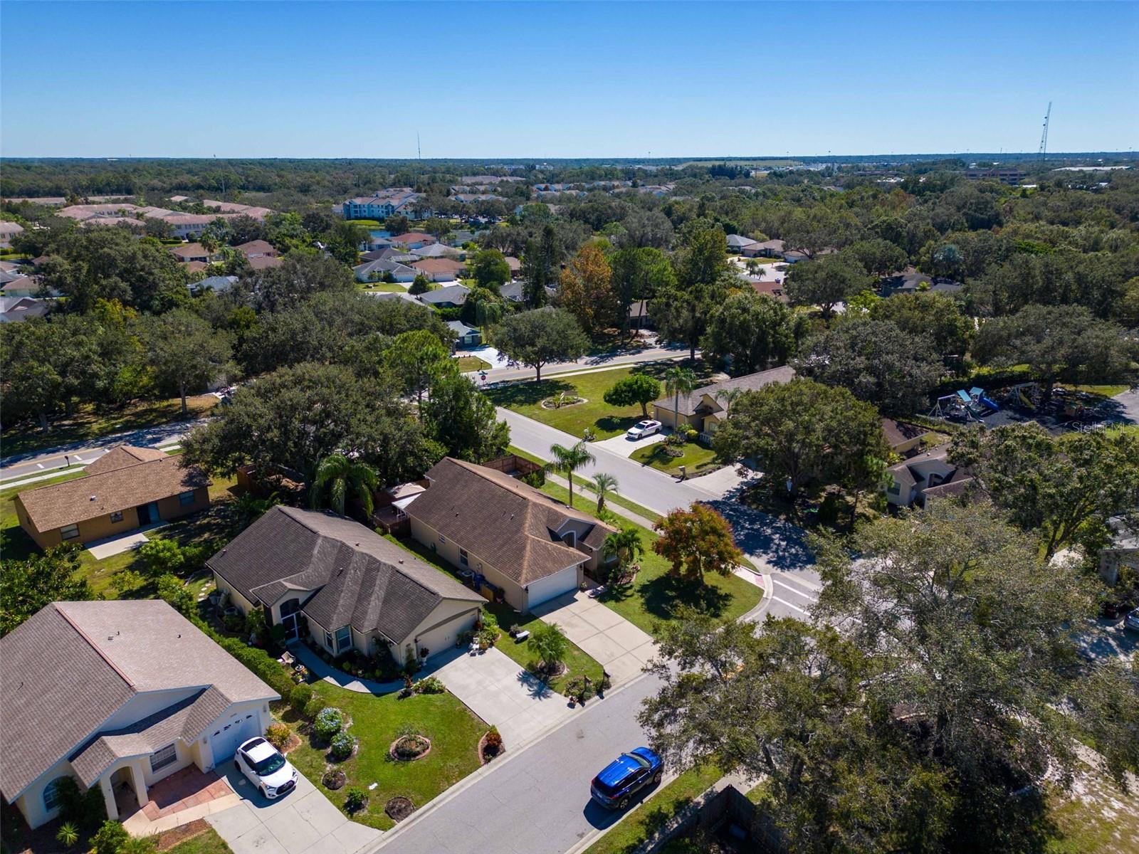 DEER HOLLOW - Residential