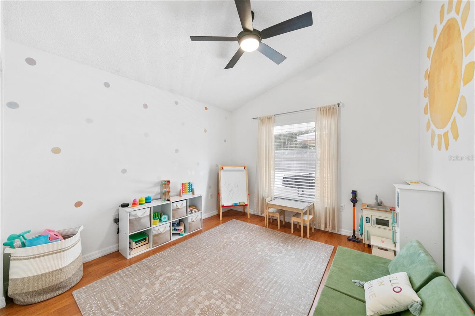 DEER HOLLOW - Residential