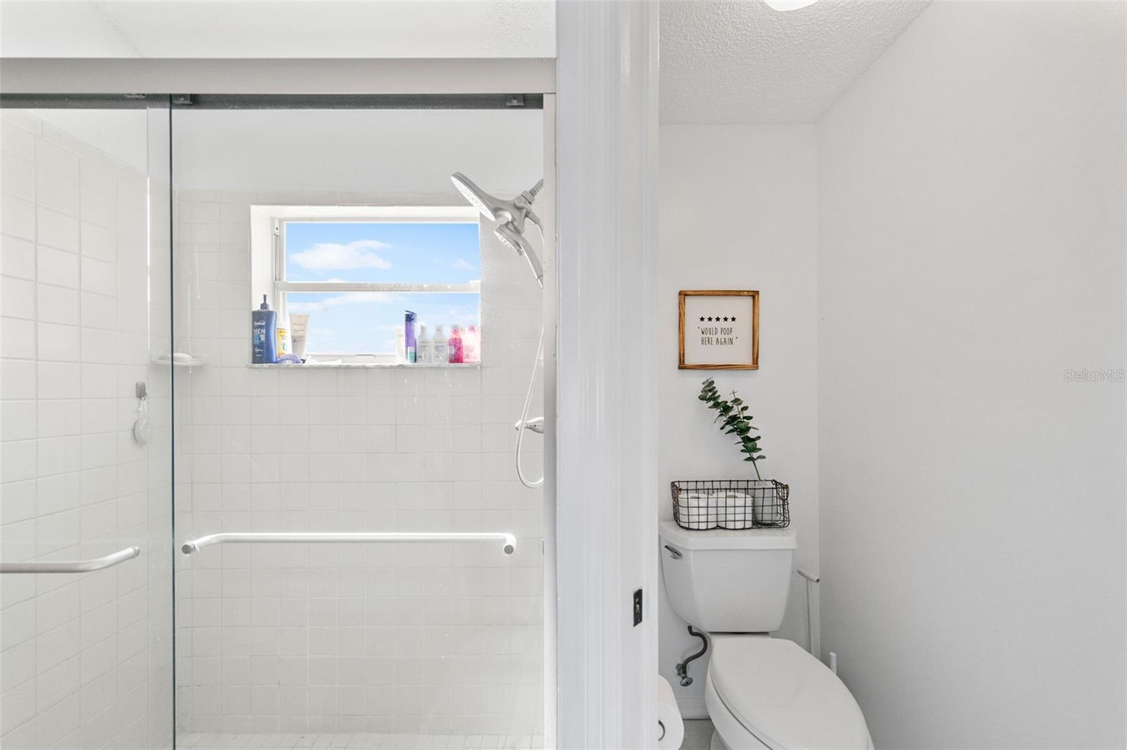 DEER HOLLOW - Residential