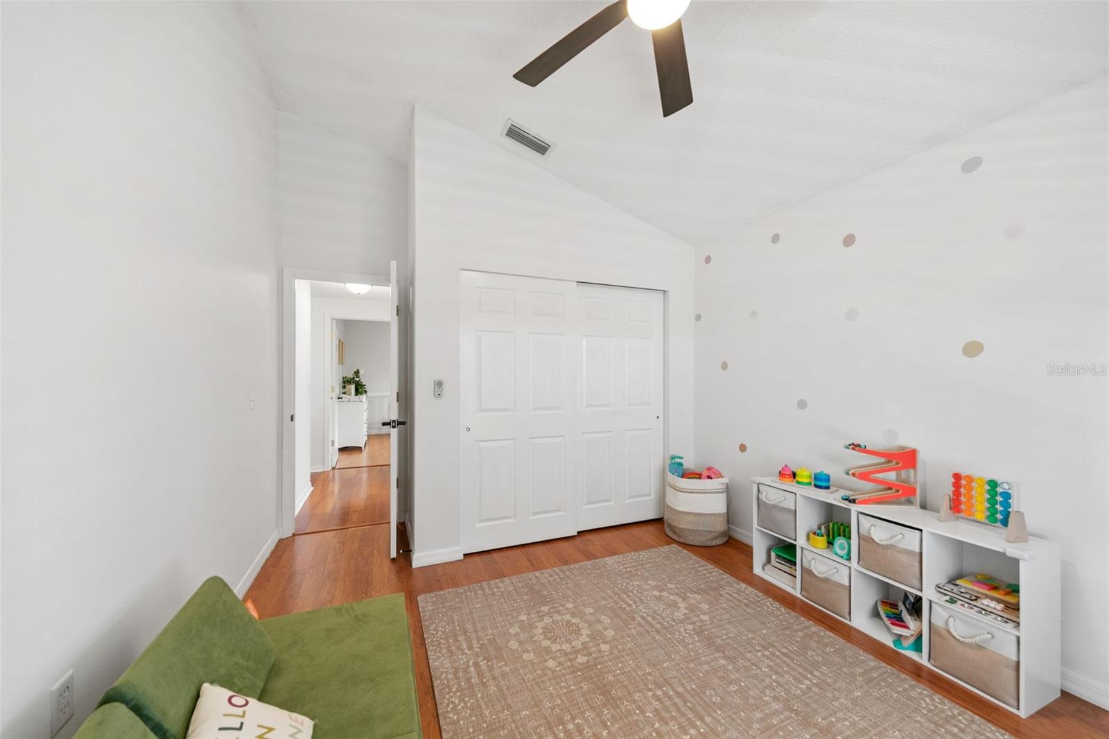 DEER HOLLOW - Residential