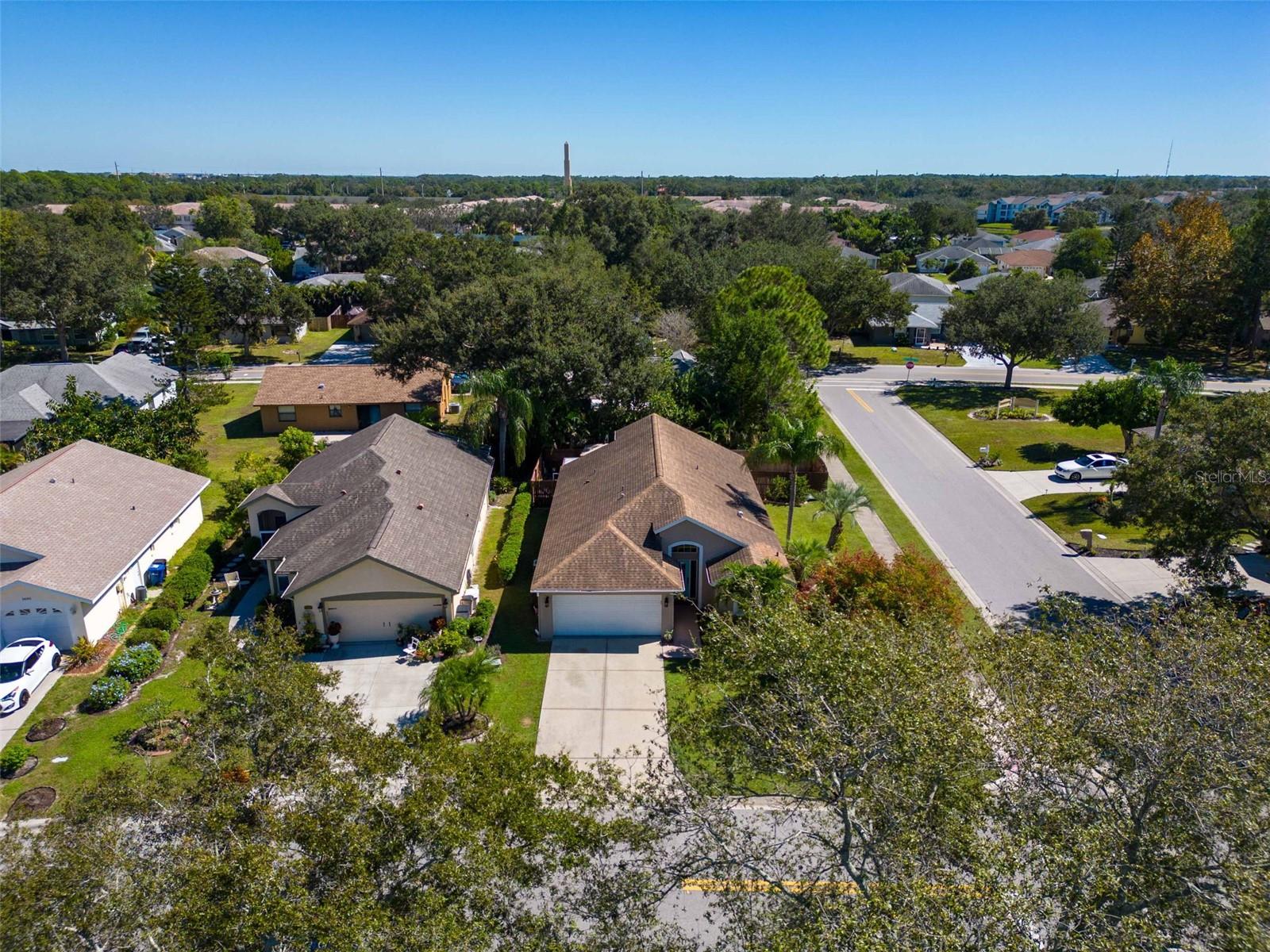 DEER HOLLOW - Residential