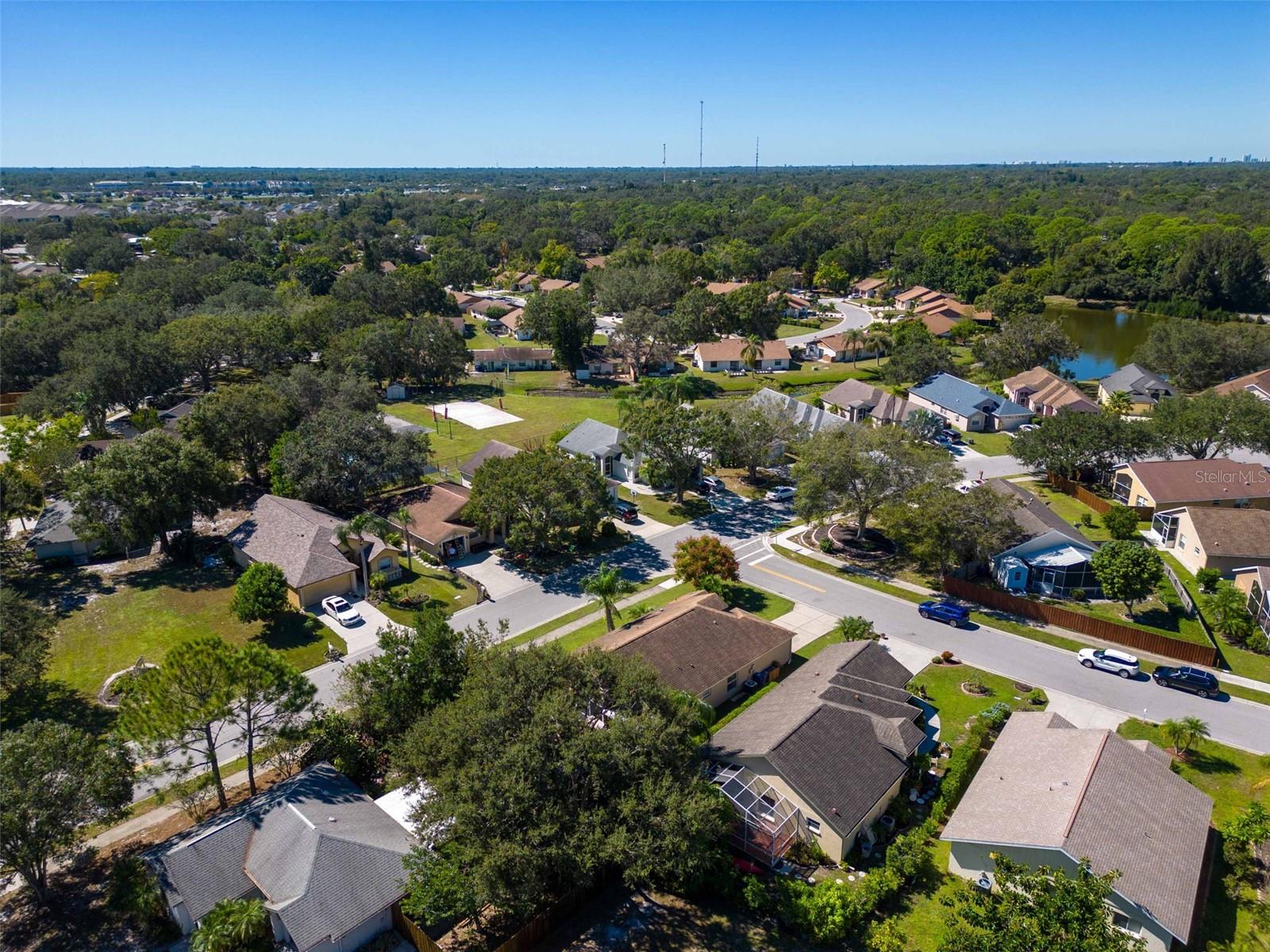 DEER HOLLOW - Residential