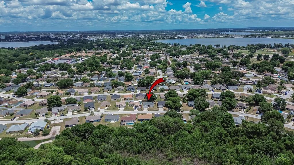 Photo of 146 Kings Pond Avenue, Winter Haven, FL 33880 (MLS # TB8511659)