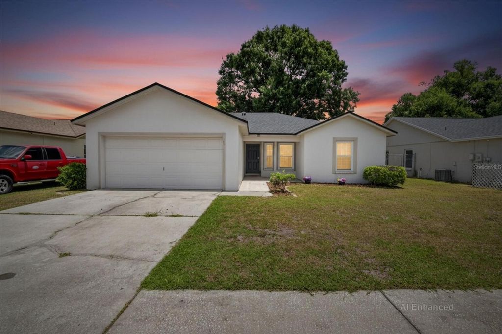 Photo of 146 Kings Pond Avenue, Winter Haven, FL 33880 (MLS # TB8511659)