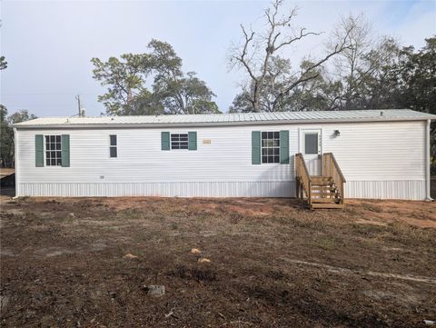 A home in HOMOSASSA