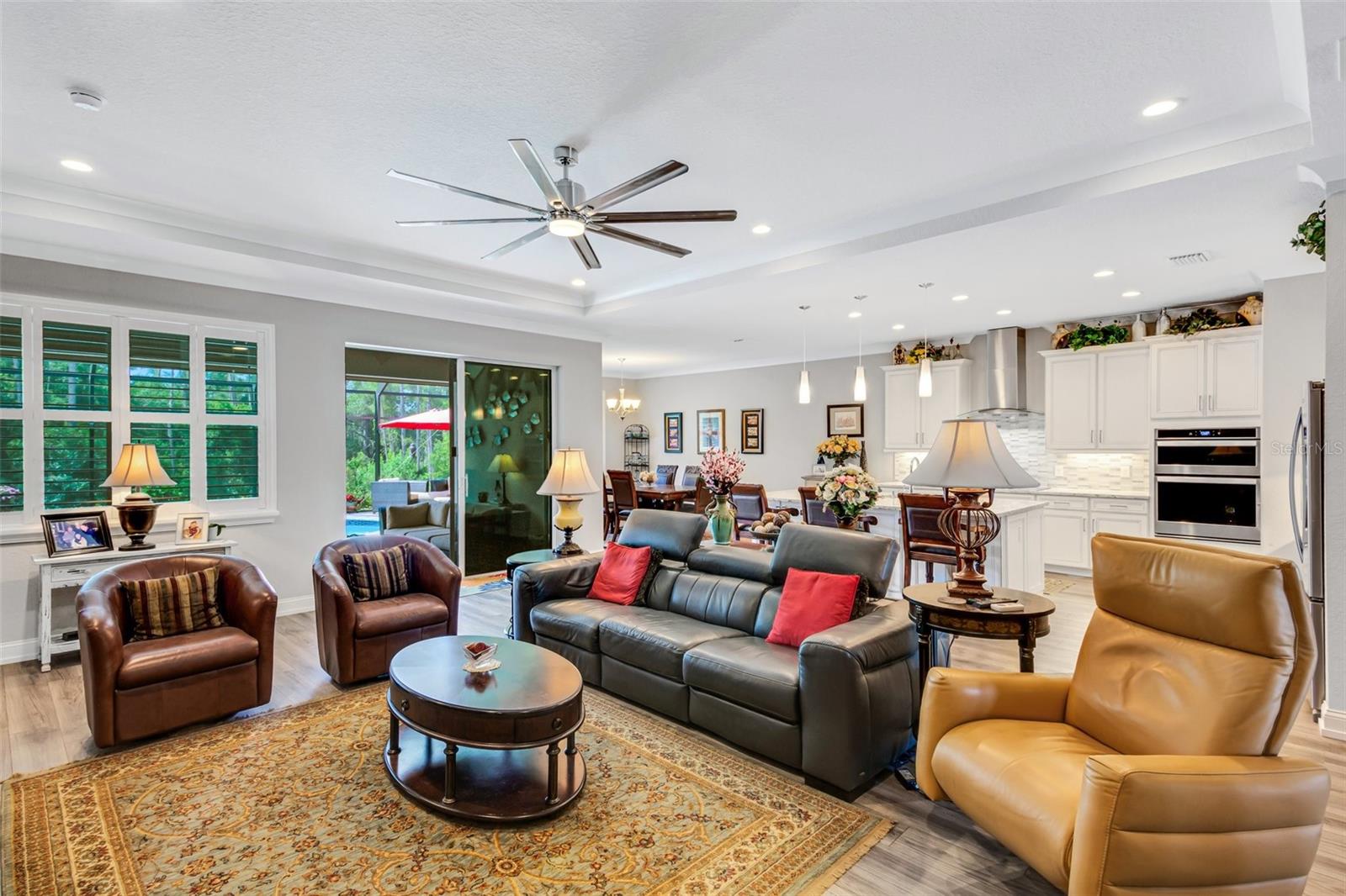 VENICE WOODLANDS PH 1 - Residential