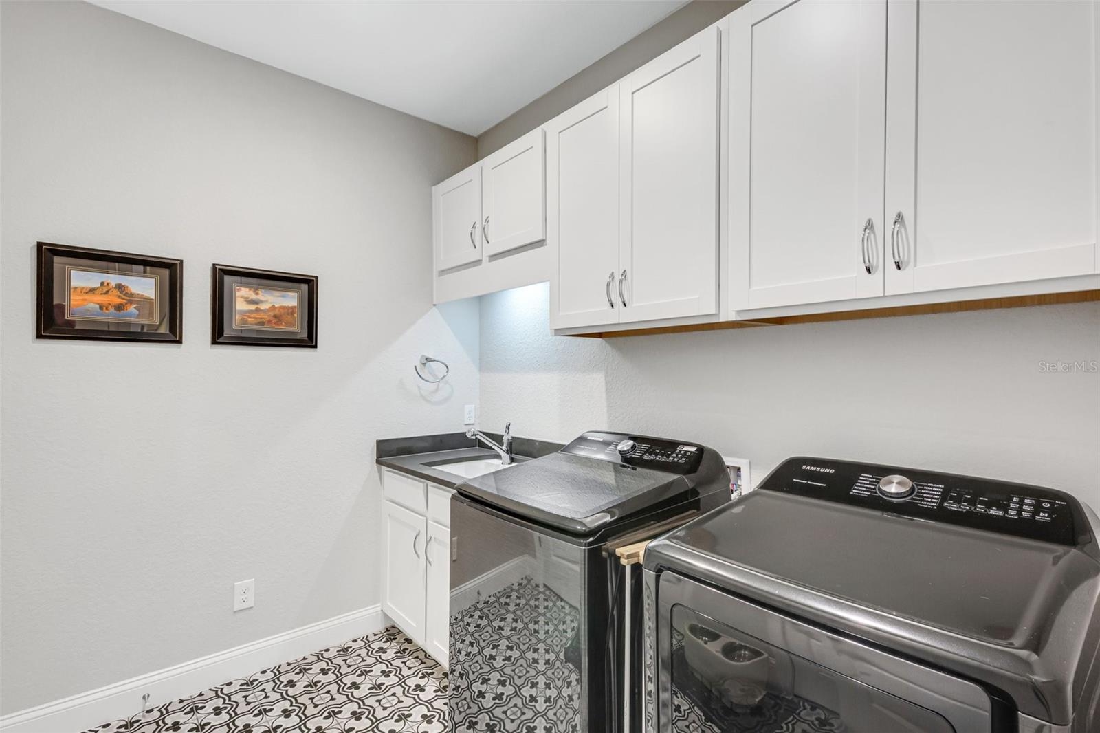 VENICE WOODLANDS PH 1 - Residential