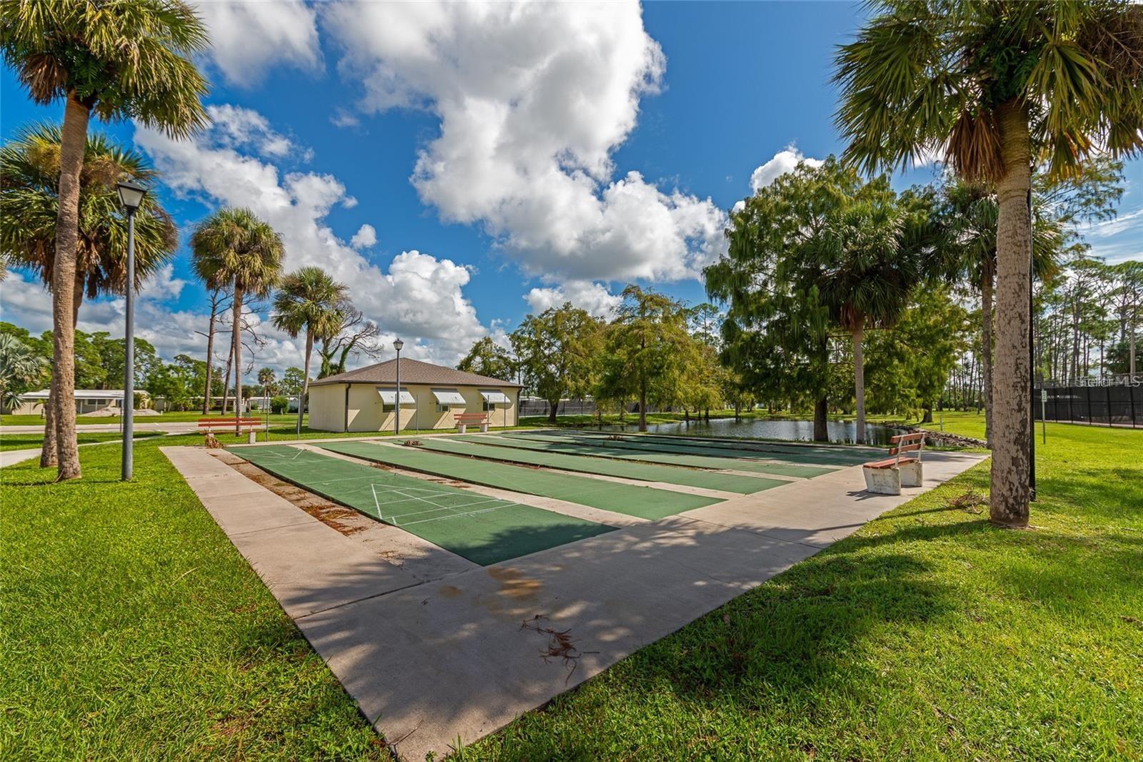 HOLIDAY PARK - Residential